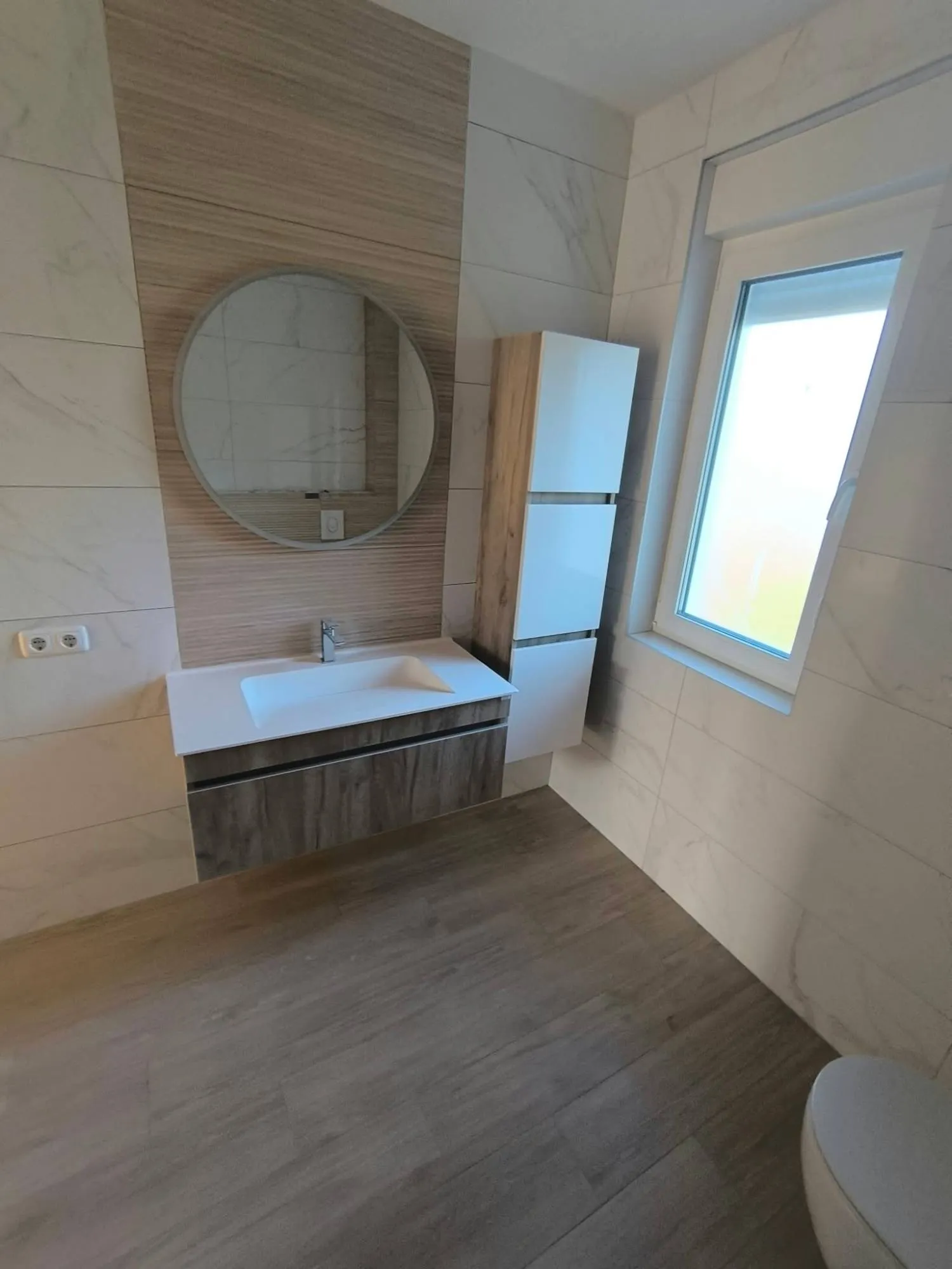 Montaža sanitarije: gotovo, fotografija 2
