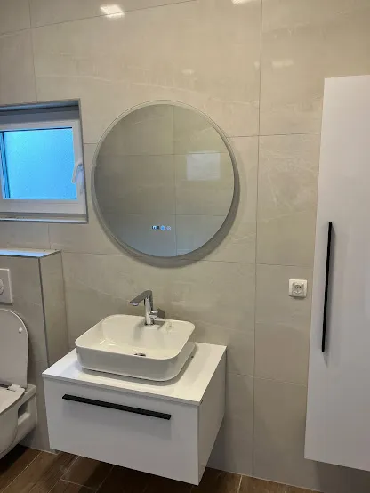 Montaža sanitarije u novom kupatilu: gotovo, fotografija 3